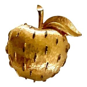 Napier Gold-Tone Apple Brooch, Vintage, Shiny Gold Textured Apple, 1 1/2” x 1”.